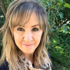 Sally Dinius (@SallyDinius)