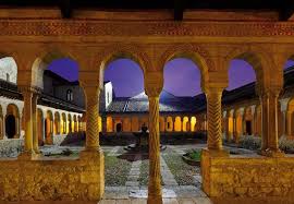 Relais & chateaux villa abbazia si trova a follina e vanta una posizione strategica nel centro abbazia di santa maria e molinetto della croda sono due dei più importanti punti di riferimento della. Abbazia Di Follina