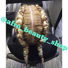 Anleitungen zum flechten einer coolen sommerfrisur eine beliebte frisur für frauen mit langem haar ist geflochten und passt teilen sie diese dann in drei strähnen auf und beginnen sie einen normalen zopf zu flechten. Cornrolls Cornrows