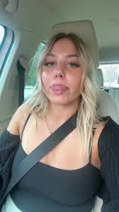 Leah Murrell's Instagram, Twitter & Facebook