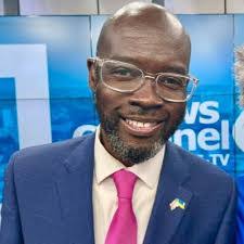 Lawrence Weiland's Instagram, Twitter & Facebook