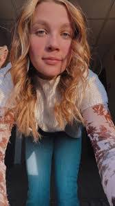 Maddie Griffith's Instagram, Twitter & Facebook