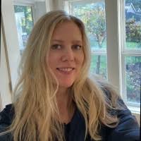 Laura Southward's Instagram, Twitter & Facebook