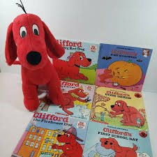 Join emily elizabeth and her big red dog, clifford, as they explore their island home and go on big new adventures! Clifford Big Red Dog Books