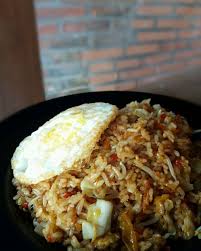 Atau bisa juga bahan isiannya sudah di buat rasa pedas. Resep Nasi Goreng Kecap Pedas Yang Praktis Cocok Buat Sarapan