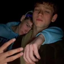 Stream sorry by DAZA