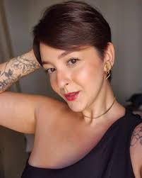 Flora Santos (@florasantosb) • Instagram photos and videos