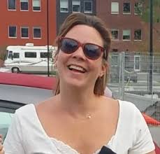 Le chef du parti québécois (pq) a réagi peu de temps après l'annonce de la démission de la ministre. Catherine Proulx Lemay Wikipedia