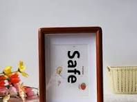 Présentoirs Élégants : Sublimez Votre Espace avec cadre ...