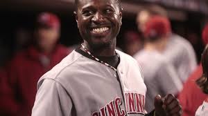 Brandon Phillips to sign 1-day contract, retire as a Cincinnati Red