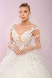 We did not find results for: Brautmode Agora Brautkleid 19 41 Brautmode Brautkleid Braut