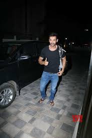 The plot of the movie is set in the era of the 80s and 90s which were marked as a transformed period of mumbai. John Abraham Emraan Hashmi And Sanjay Gupta At Tseries Office Promotion There Movie Mumbai Saga Gallery Social News Xyz