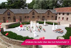 Hotel planner specializes in bedburg event planning for sleeping rooms and meeting space for corporate events, weddings, parties, conventions, negotiated rates and trade shows. 7 Gunstige Hochzeitslocations In Koln