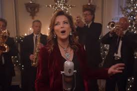 This is a perfect breakfast casserole for when you're getting a group. Martina Mcbride Teams With Cracker Barrel To Spread Christmas Joy