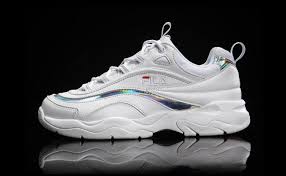 Fila disruptor blanc et noir avec des détails orange et jaune fluo, taille 41. Ø§Ù„Ù…Ø±Ø§Ø±Ø© ÙŠØ¨Ø±Ø¯ Ø¹ÙŠØ§Ø¯Ø© Nouvelle Chaussure Fila Innerselfstudio Com