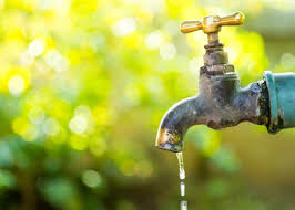 Rand water issued a statement that burst water pipeline will only be repaired on monday afternoon, residents should use water sparingly. Major Strike May Leave Parts Of Gauteng Without Water From Wednesday