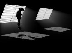 Pour voir tout en noir sans pour autant toucher le fond : Fonds D Ecran Noir Blanc Categorie Wallpaper Art Numerique Hebus Com