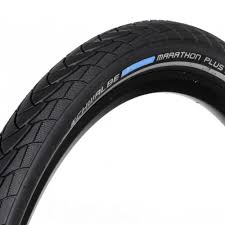 Динамічна покришка в її найкращій формі. Pneu Ville Tout Chemin Marathon Plus 700 X 35 Schwalbe Decathlon