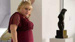 She trained at the australian theatre for young people and at second city in the us. Seoul Girls Rebel Wilson Angelt Sich Ihre Nachste Rolle Blengaone