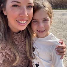 What are some fun activities and experiences for a bachelorette party in  Las Vegas?