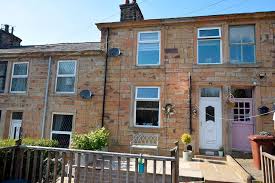 Leeds defeated burnley at turf moorcredit: 3 Bedroom Terraced House For Sale In Wellesley Street Burnley Lancashire Bb12 6na Bb12