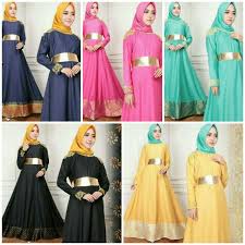 Di luar kesibukannya sebagai artis, adik minati atmanangara ini sempat mengelola sanggar senam dan menjadi fashion. Gamis India Modern Gambar Islami