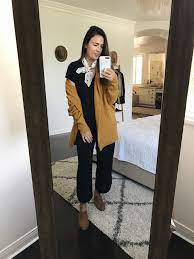 How To Style Jumpsuits For Fall How To Style Jumpsuit Jumpsuit Outfit Casual Black Jumpsuit Outfit
