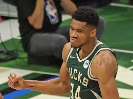 Milwaukee hasn't won an nba title since the the suns last played in the finals in 1993, but the franchise has never hoisted the title in its history. Srx7lpnlv2dugm