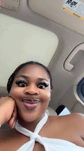 Michelle Courville's Instagram, Twitter & Facebook