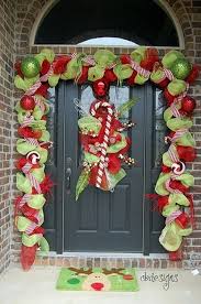 Maybe you would like to learn more about one of these? 60 Beautifully Festive Ways To Decorate Your Porch For Christmas Diy Crafts