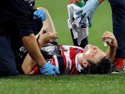 New south wales captain boyd cordner is officially out for the remainder of the state of origin series as concerns grow yet 15 minutes later cordner returned after passing a head injury assessment. Sydney Roosters Captain Boyd Cordner Returns After Six Weeks Sidelined With Concussion The Mercury