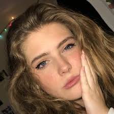 Amelia Gallagher (aastergallagher)