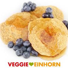 Vegane Pfannkuchen Mit Kichererbsenmehl Und Haferflocken Vegane Pfannkuchen Vegan Backen Kichererbsenmehl