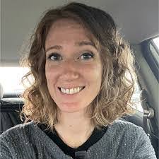 Kristen Karas's Instagram, Twitter & Facebook