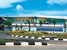 Ada sorang minah ni study lewat malam, dalam kul 3 pagi lebey kurang. Matriculation Centre Complex In Kuala Pilah Negeri Sembilan