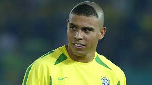 Sinh ngày 18 tháng 9 năm 1976), là một doanh nhân người brazil, chủ tịch câu lạc bộ real valladolid, và là một cựu cầu thủ bóng đá từng chơi ở vị trí tiền đạo. The Story Behind Ronaldo S 2002 World Cup Haircut