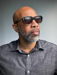 Hi guys, I was wondering if the “hi-viz” prefix of the black color of  Karate Monkey frame really means it's somehow reflective like Specialized  Sequoia for example or it's just a funny