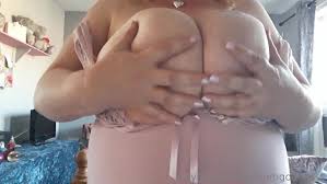 bbwbutttterfly - Porn Videos & Photos - EroMe