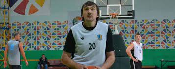 Jun 09, 2021 · спорт бокс баскетбол. Grigorij Hizhnyak Umer Ushel Iz Zhizni Legendarnyj Ukrainskij Basketbolist Hizhnyak Sport Tsn Ua