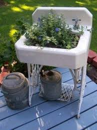 Wie Zu Nutzen Badewanne Und Waschbecken In Hervorragender Weise Diyideen Info Herramientas De Jardineria Ideas De Jardineria Jardin De Vegetales