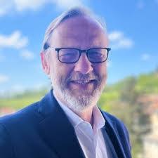 Ciaran Chambers's Instagram, Twitter & Facebook