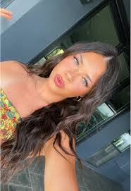 Keely Webster's Instagram, Twitter & Facebook