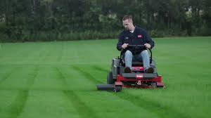 Sharpe's lawn equipment & service offers the full line of toro timecutter z's which includes the redesigned mx4200. Toro Residential Mowers Myride Takes The Lead Todaysmower Com