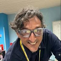 100+ "Pomés" profiles