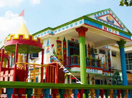 They offer child learning, korean to english and more here. Nuri Kindergarten Taman Universiti Skudai Johor Malaysia Nuri Kindergarten Johor Bahru Kindergarten Preschool Tadika Nuri