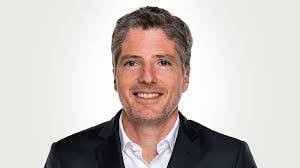 Jean Rothschild's Instagram, Twitter & Facebook