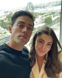 Jessie Pearce's Instagram, Twitter & Facebook