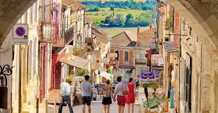 Voir également les annonces disponibles en livraison. Visiter Le Lot Et Garonne Vacances En Lot Et Garonne Tourisme Lot Et Garonne