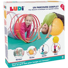 Parcours De Motricite En 2020 Parcours De Motricite Gym Avec Bebe Motricite Bebe