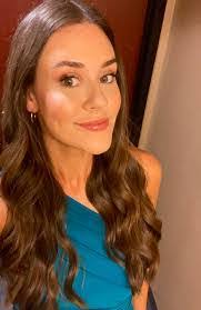 Amberly Hernandez's Instagram, Twitter & Facebook